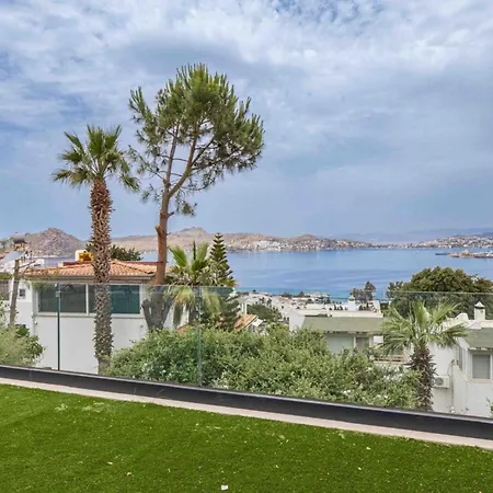 Stunning With Private Pool And Luxuriest Views Yalıkavak