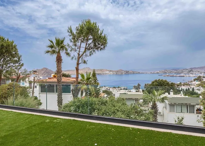 Stunning With Private Pool And Luxuriest Views Yalıkavak