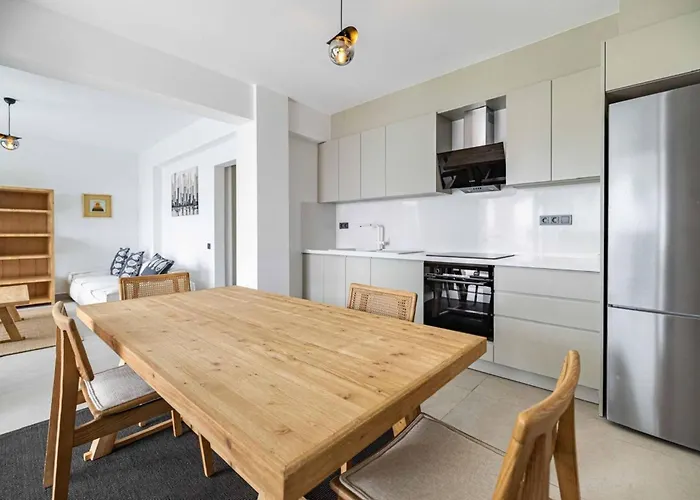 Stunning With Private Pool And Luxuriest Views