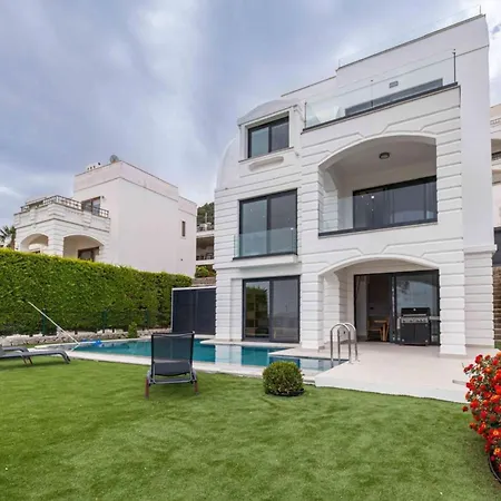 Stunning With Private Pool And Luxuriest Views 빌라